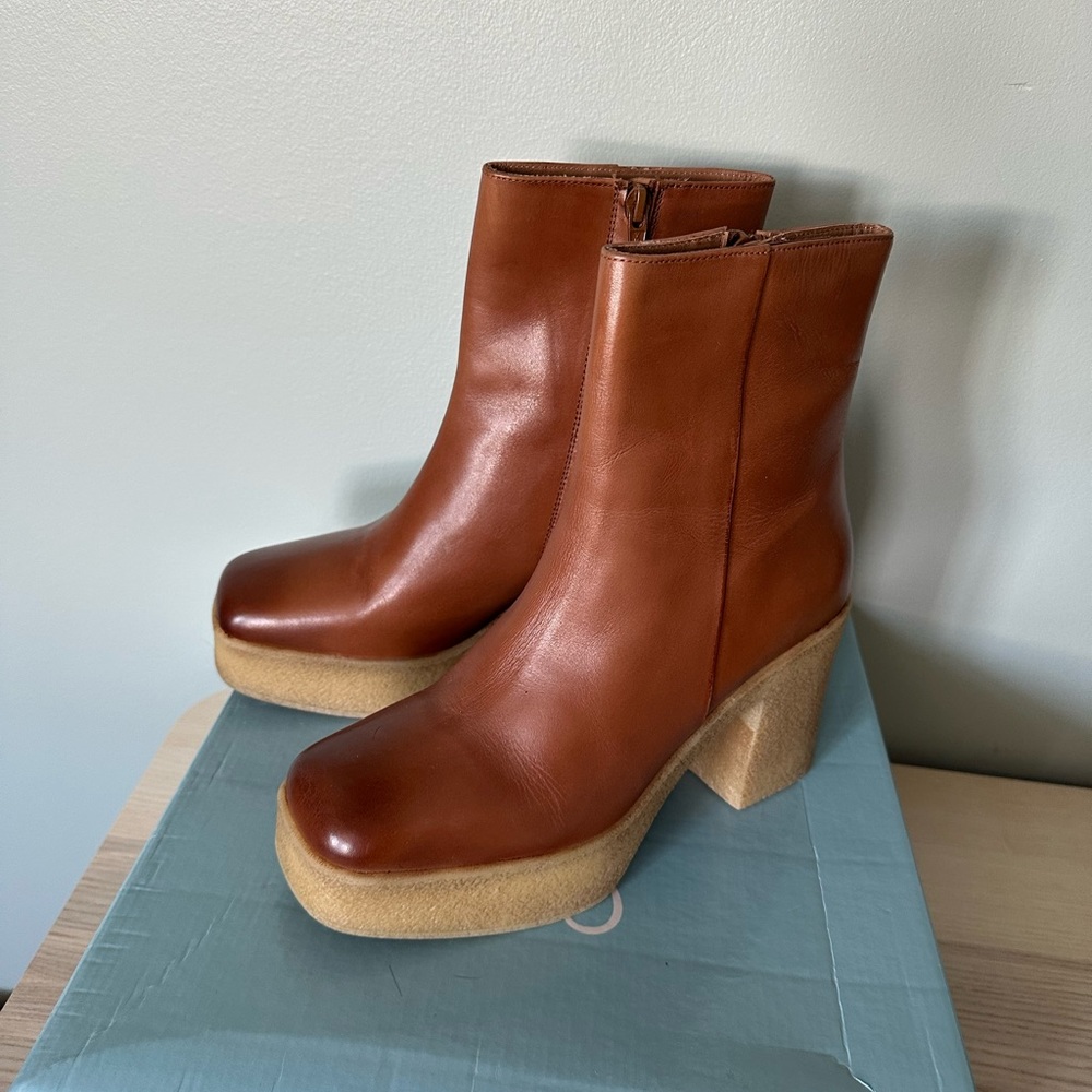 Seychelles navigate chunky boot